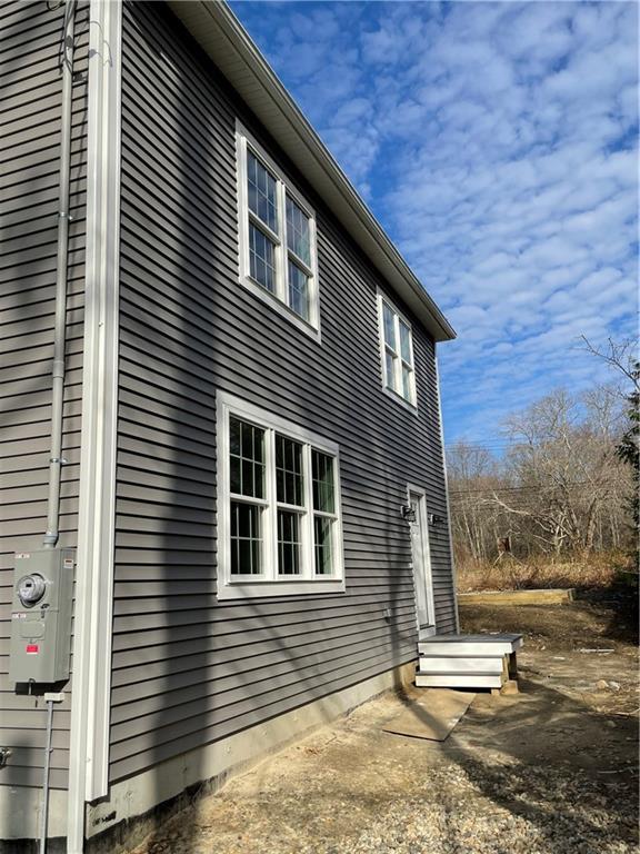 21 Bow & Arrow Trail N, South Kingstown