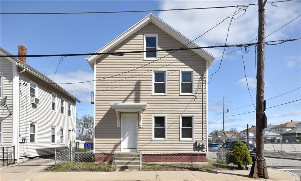 415 Weeden Street, Pawtucket