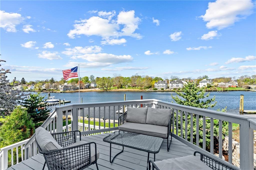 105 Fort Avenue, Cranston, RI 02905 MLS 1308974 Lila Delman