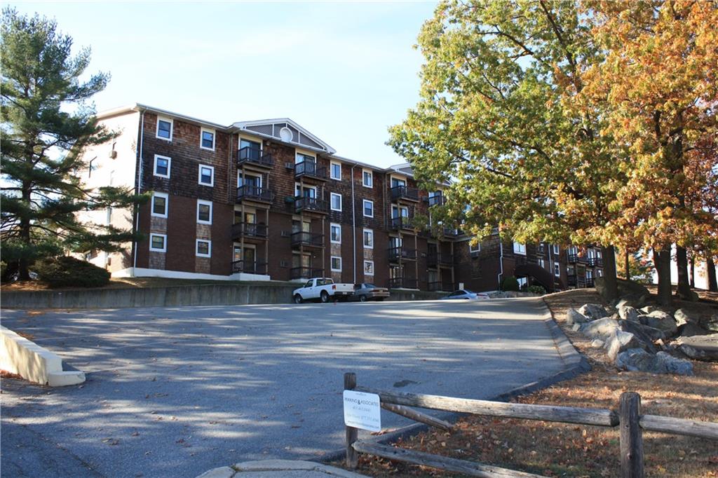 1190 Charles Street, Unit#13, North Providence