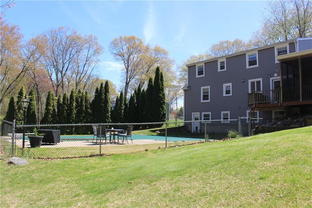 103 Pinecrest Drive, North Kingstown