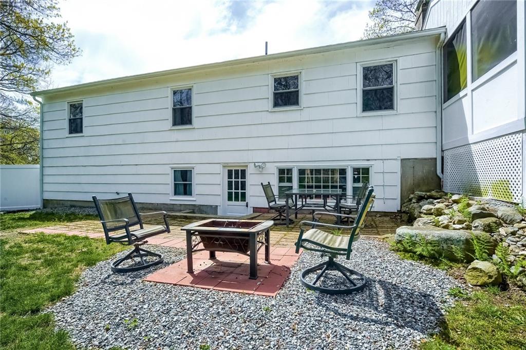 209 Chatworth Road, North Kingstown