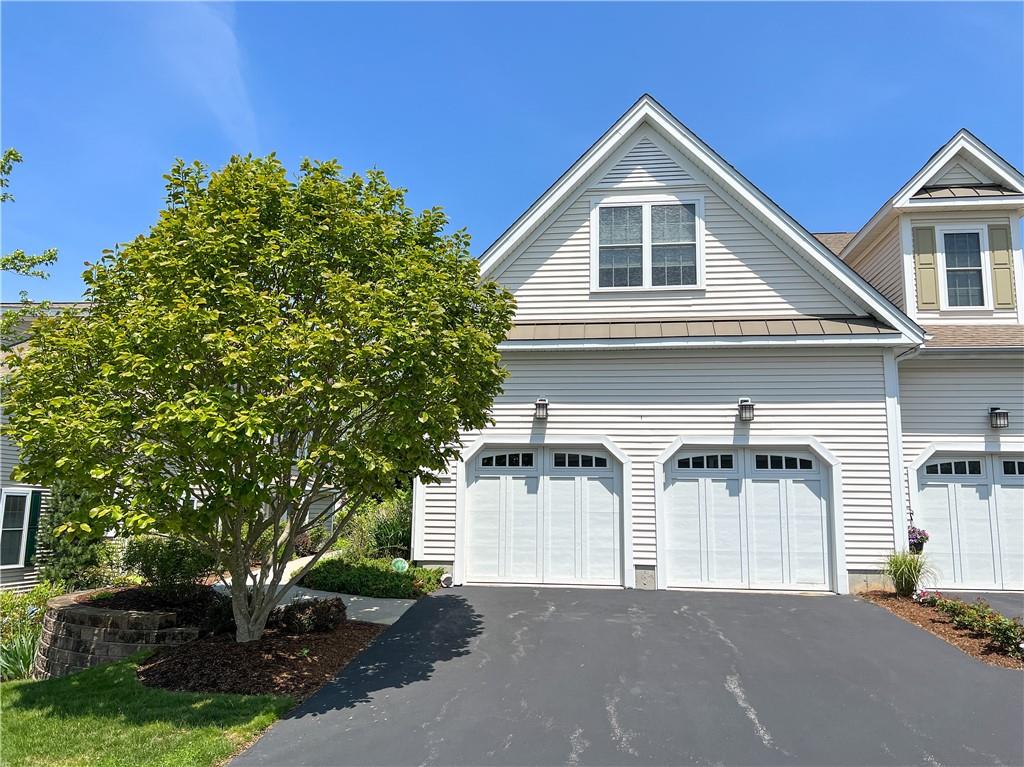 12 Sea Grass Drive, South Kingstown