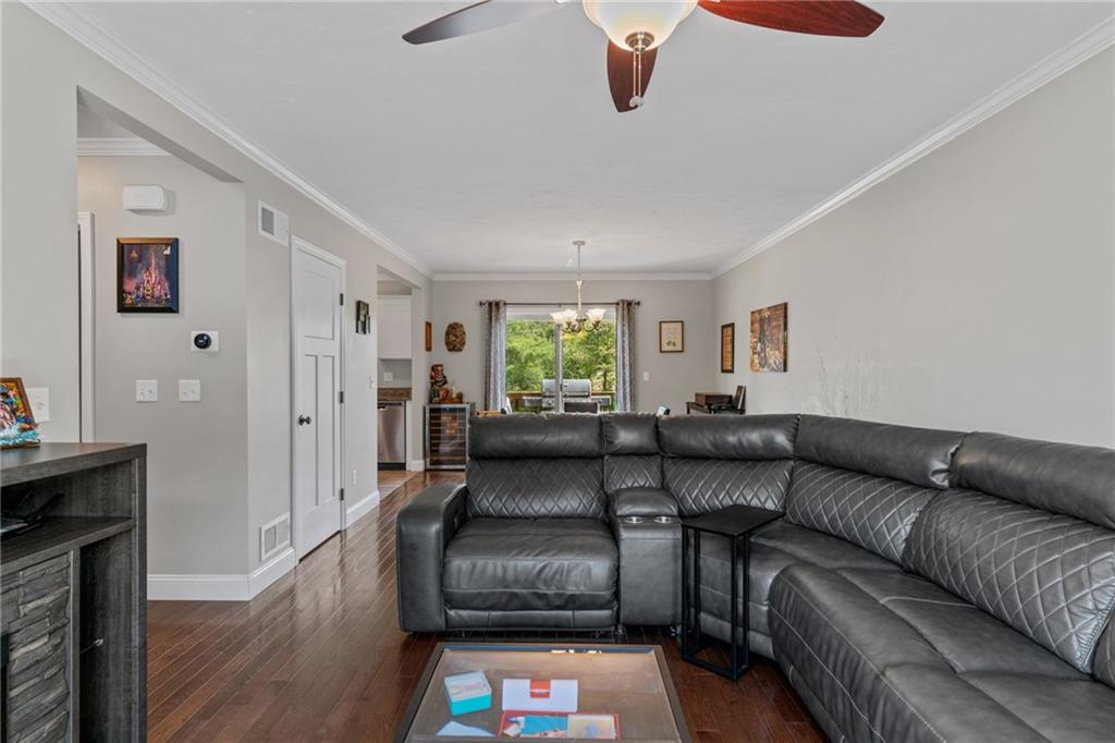 1 Jupiter Lane, Unit#d, Richmond