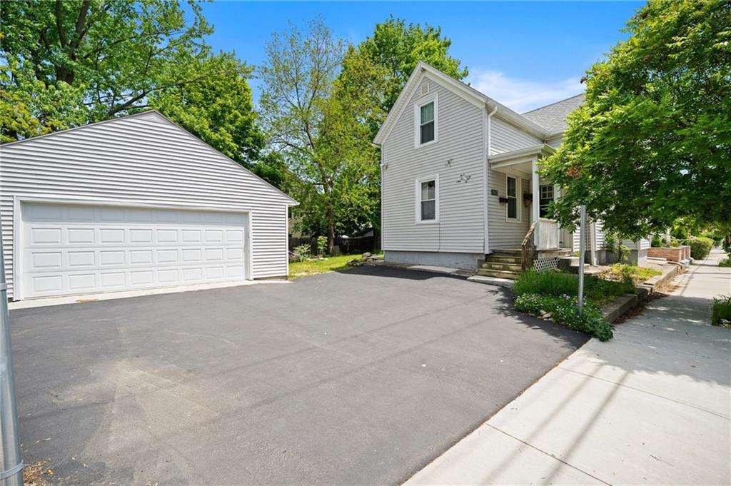 843 Douglas Avenue, Providence, RI 02908 MLS 1311678 Lila Delman