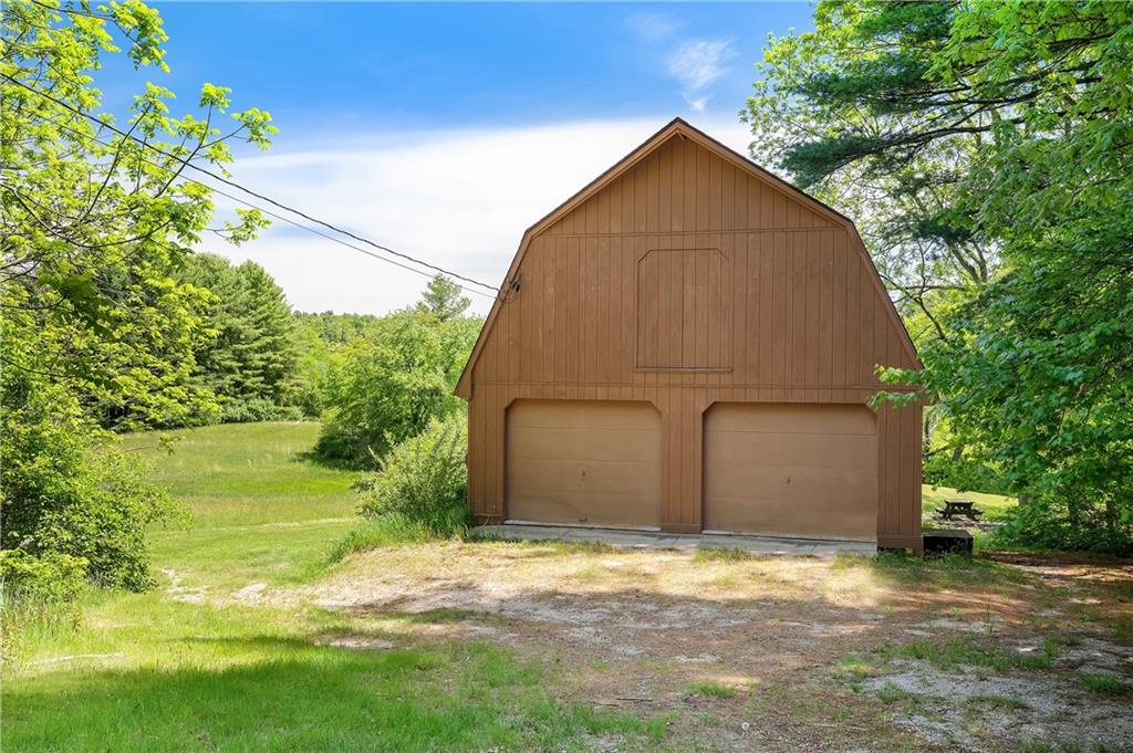 145 Round Top Road, Burrillville