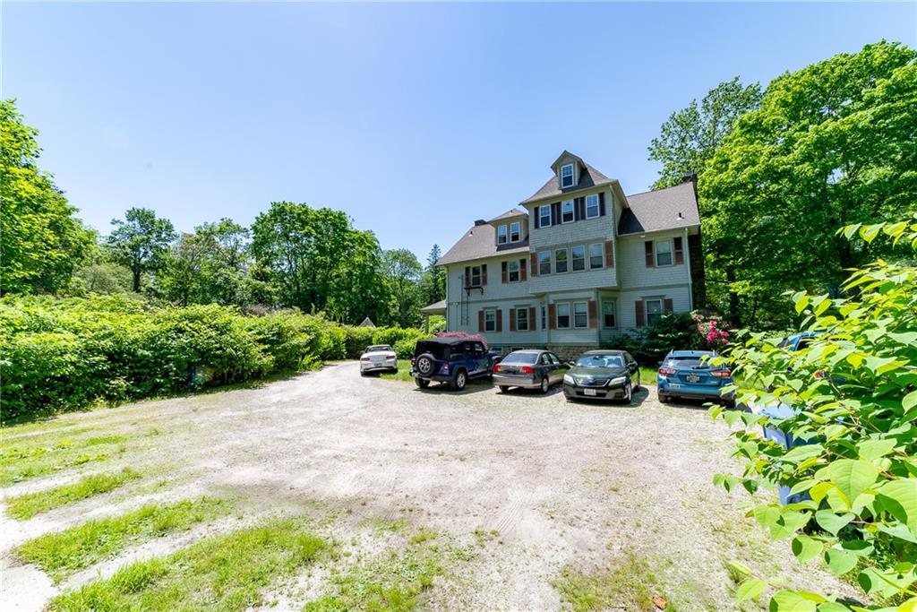 1729 South Road, Unit#e, South Kingstown