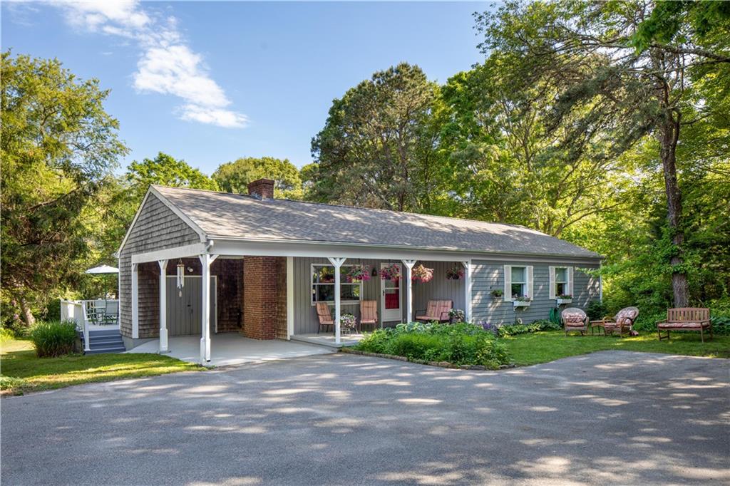 2064 Post Road, South Kingstown