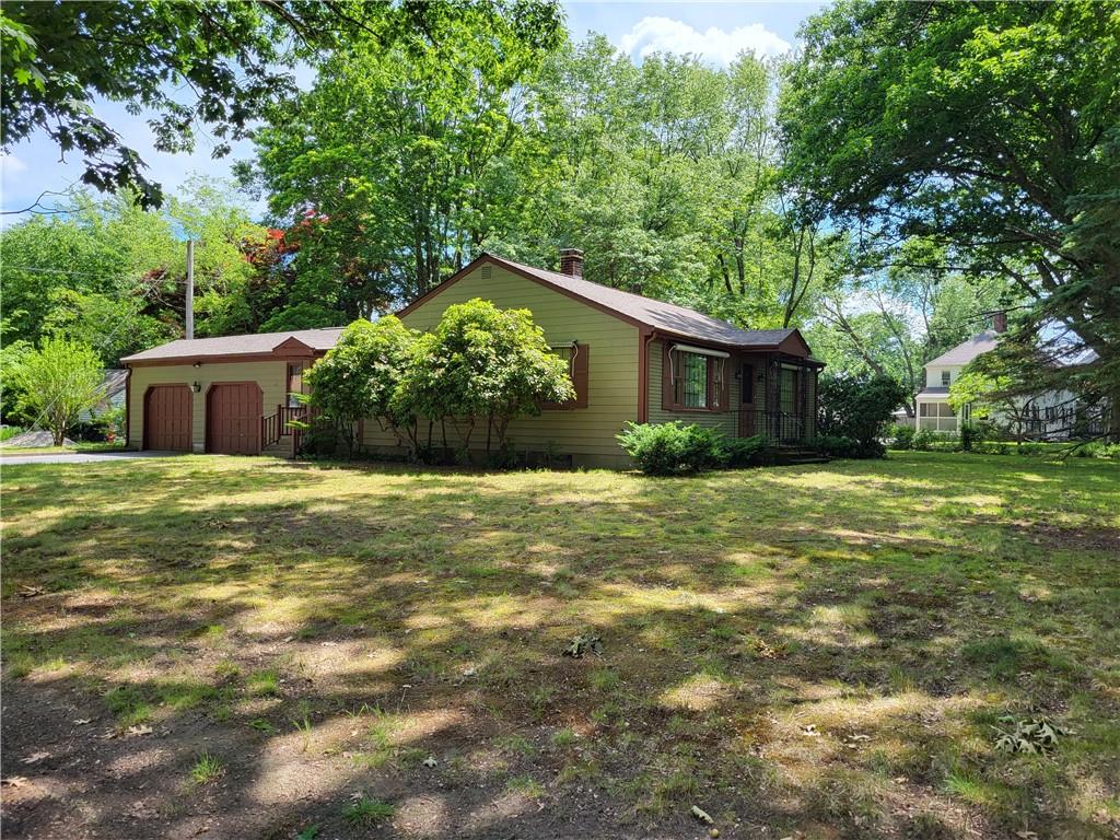 61 Ridge Road, North Smithfield, RI 02896 MLS 1312784 Lila Delman