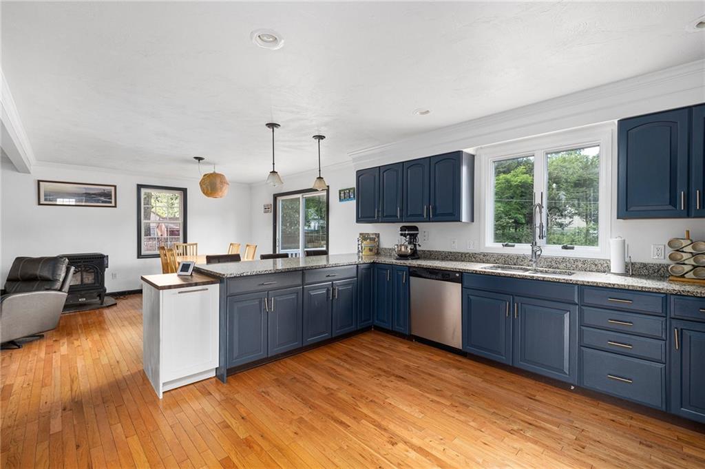 37 Tilbury Drive, Bristol, RI 02809 MLS 1313201 Lila Delman