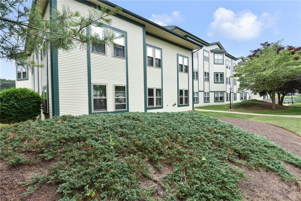 3524 West Shore Road, Unit910, Warwick, RI 02886 MLS 1313367 Lila