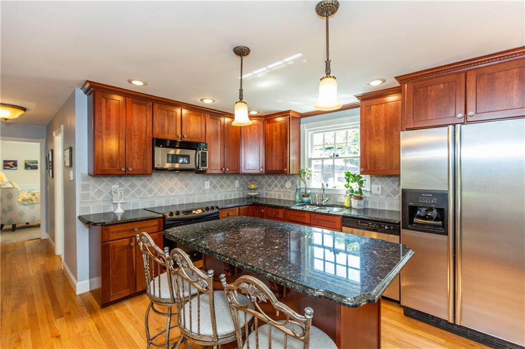 65 Thunder Trail, Cranston, RI 02921 MLS 1313451 Lila Delman