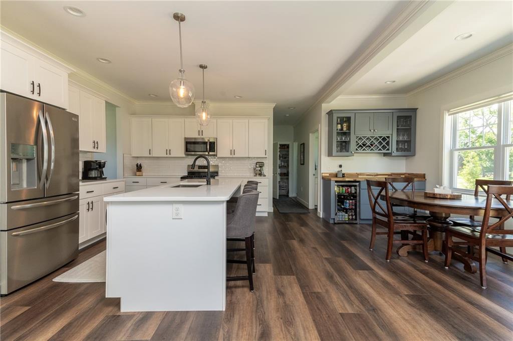 24 Anchor Drive, Portsmouth, RI 02871 MLS 1314071 Lila Delman