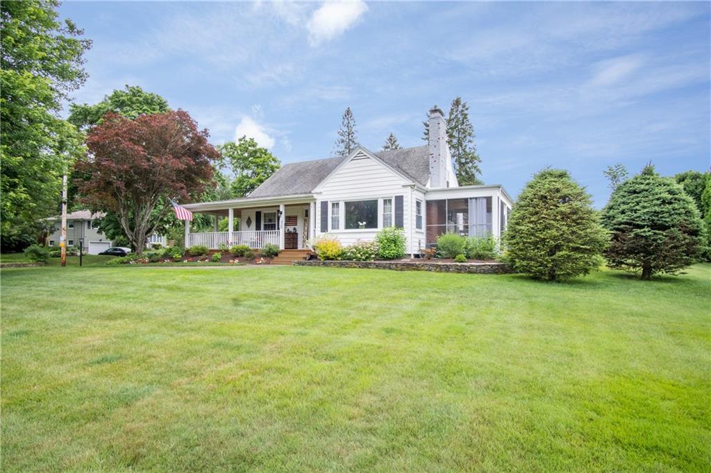 11 Apple Hill Drive, Cranston