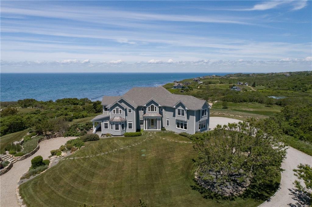 1423 Cooneymus Road, Block Island