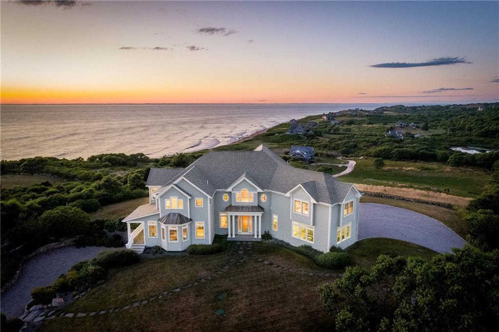 1423 Cooneymus Road, Block Island