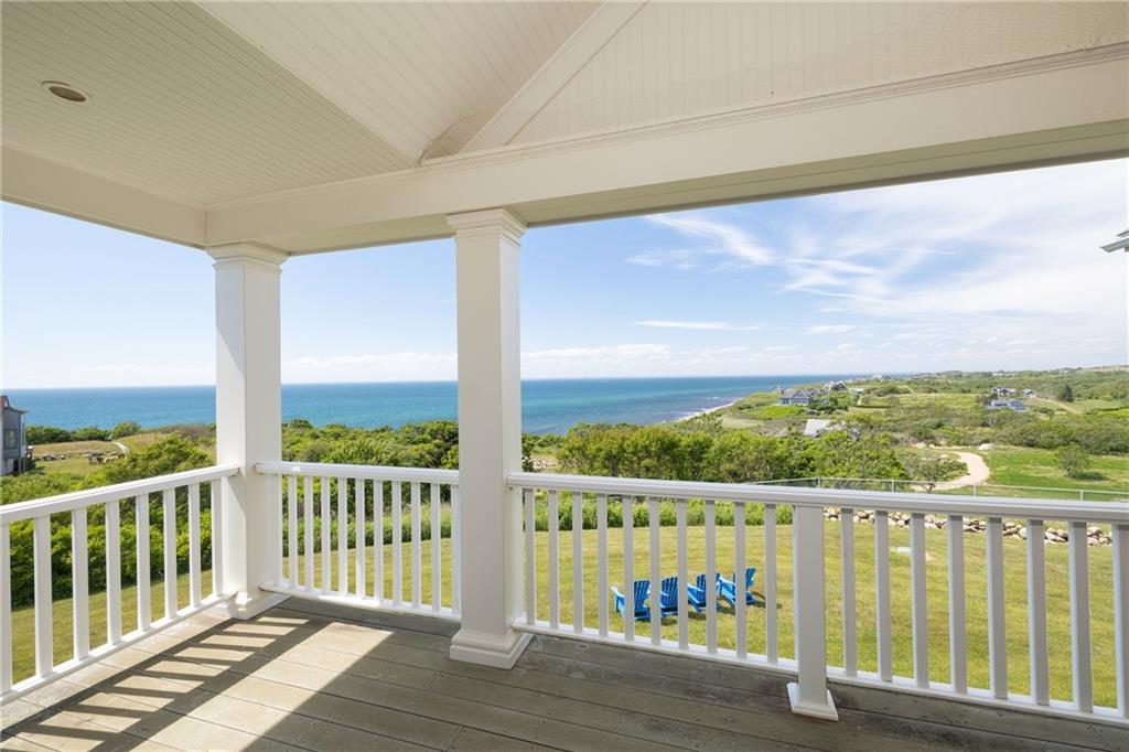 1423 Cooneymus Road, Block Island