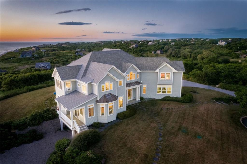 1423 Cooneymus Road, Block Island