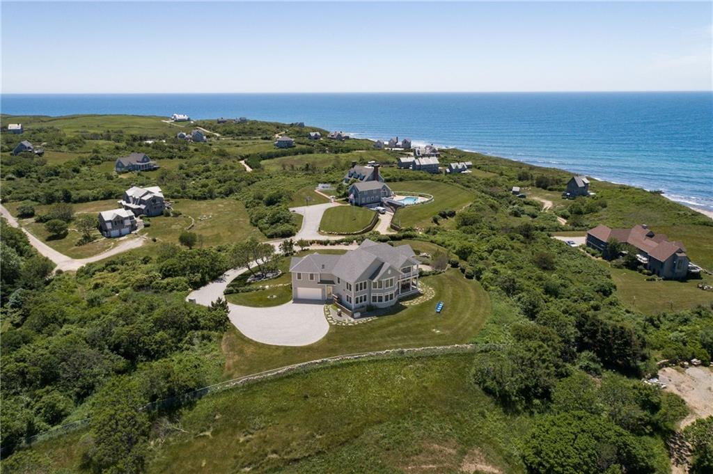 1423 Cooneymus Road, Block Island