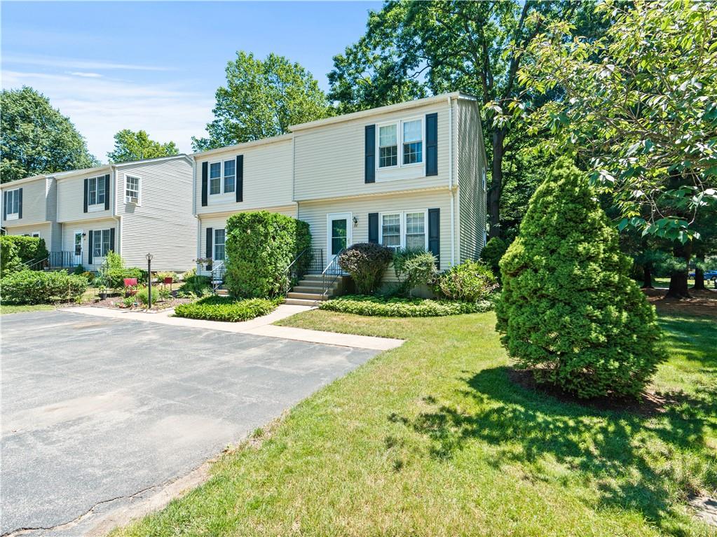 35 Wood Hollow Lane, East Providence, RI 02916 MLS 1314407 Lila Delman