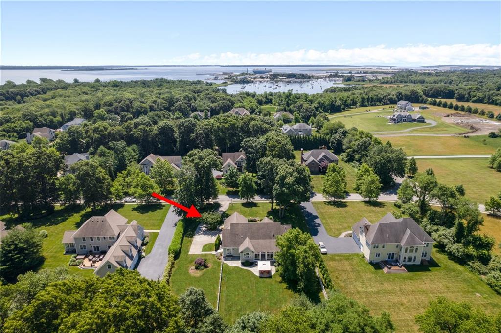 172 Wilbert Way, North Kingstown