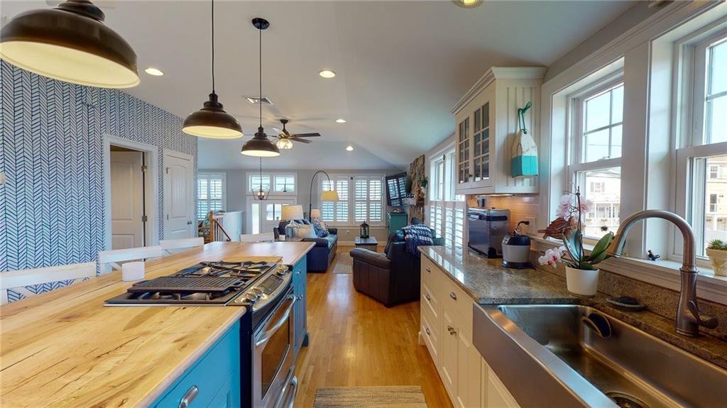 16 Benson Avenue, Westerly, RI 02891 MLS 1316356 Lila Delman