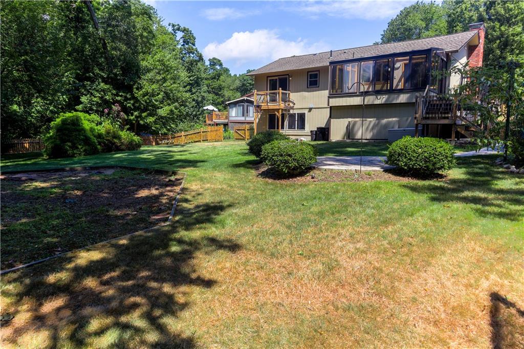83 Woodmont Drive, North Kingstown