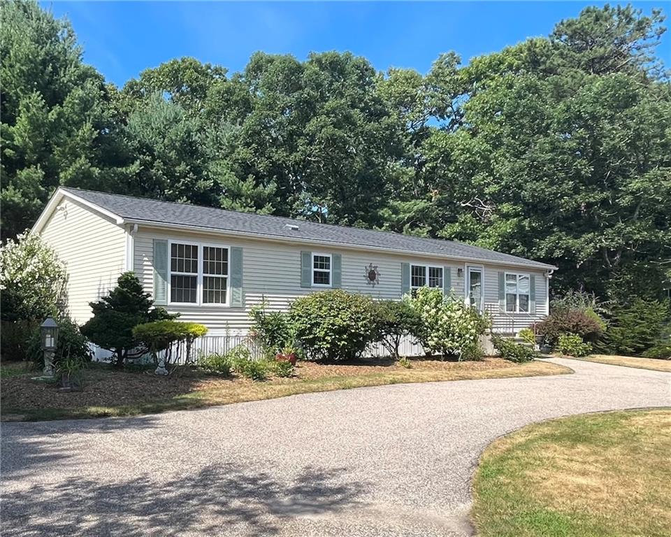 91 Pitch Pine Place, South Kingstown