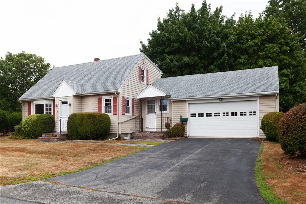 3 Spruce Avenue, Middletown