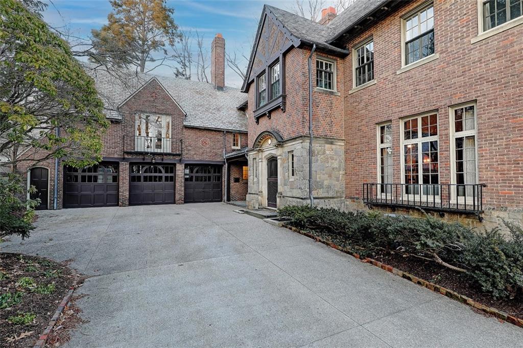 330 Freeman Parkway, Providence, RI 02906 MLS 1317682 Lila Delman