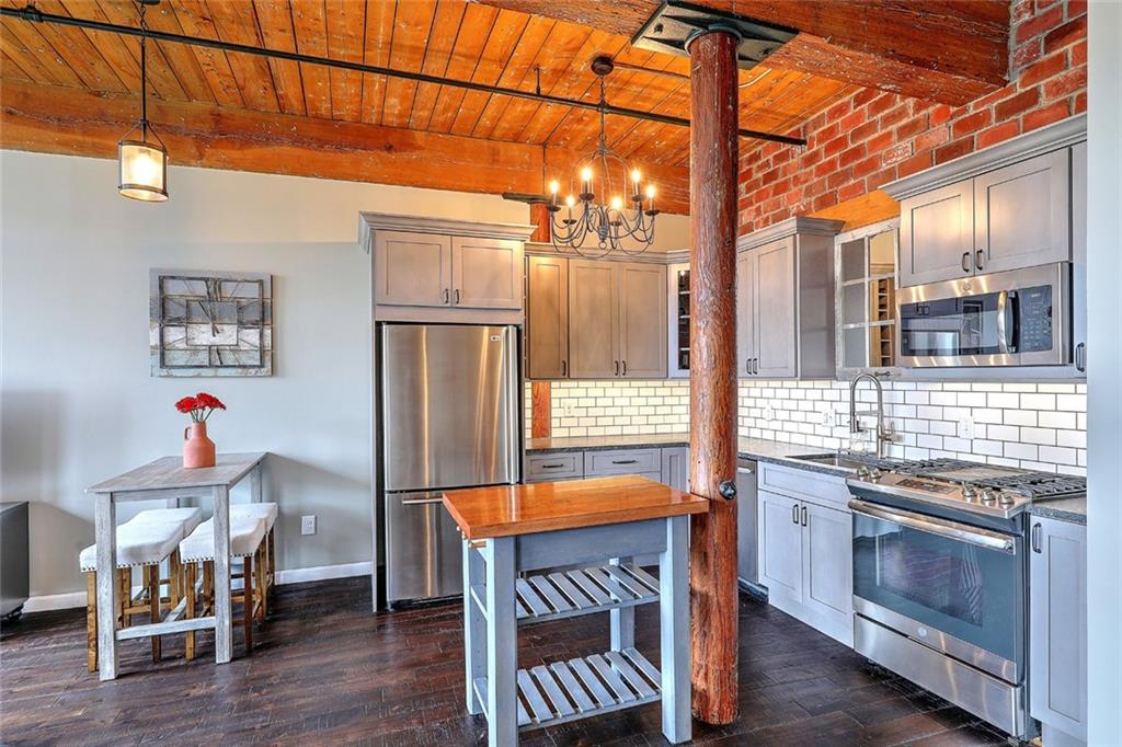 18 Imperial Place, Unit#4b, Providence