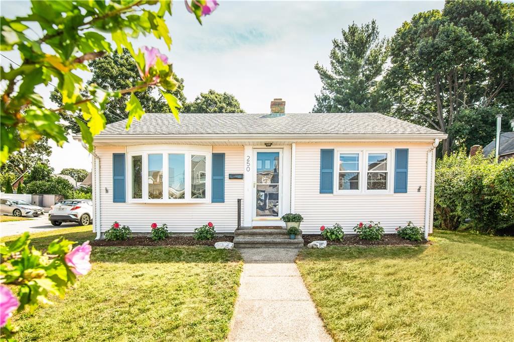 250 Terrace Avenue, East Providence, RI 02915 MLS 1318132 Lila Delman