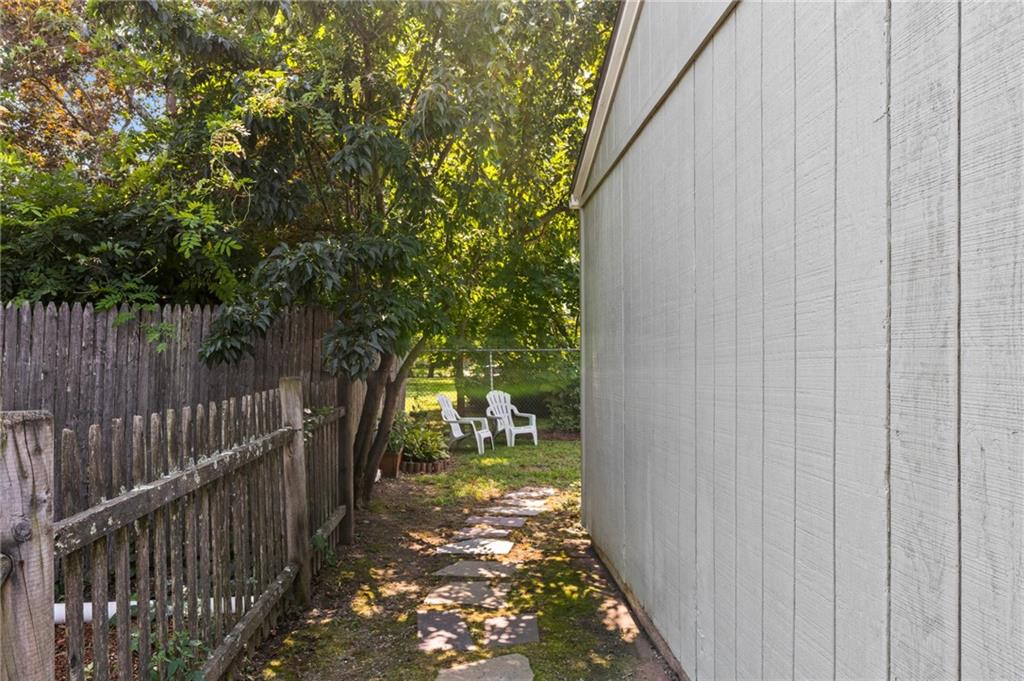 102 Moorland Avenue, Cranston, RI 02905 MLS 1319617 Lila Delman