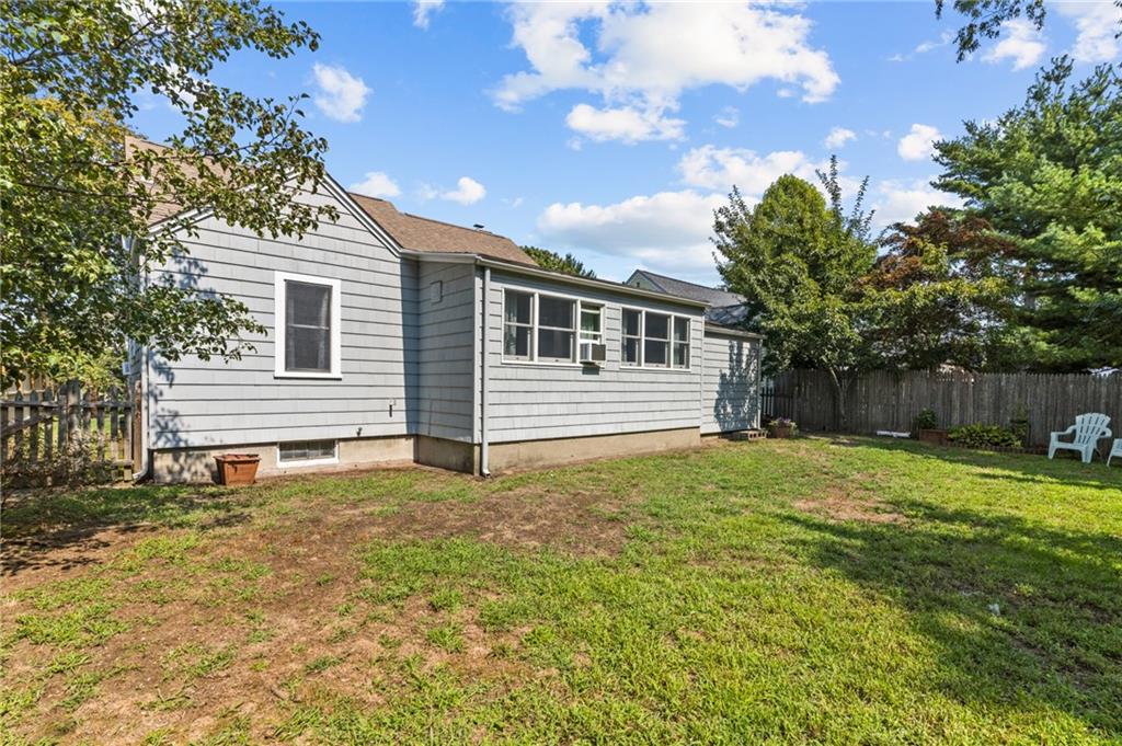 102 Moorland Avenue, Cranston, RI 02905 MLS 1319617 Lila Delman