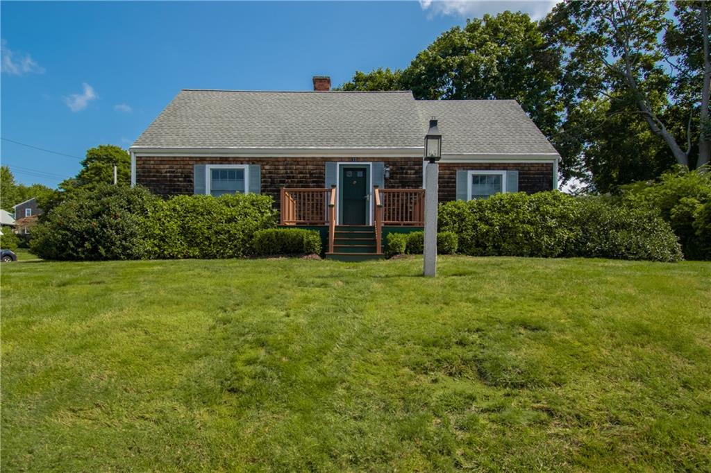 11 Winthrop Drive, Middletown