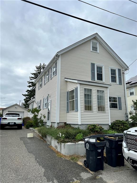 21 - 23 Donnelly Street, East Providence