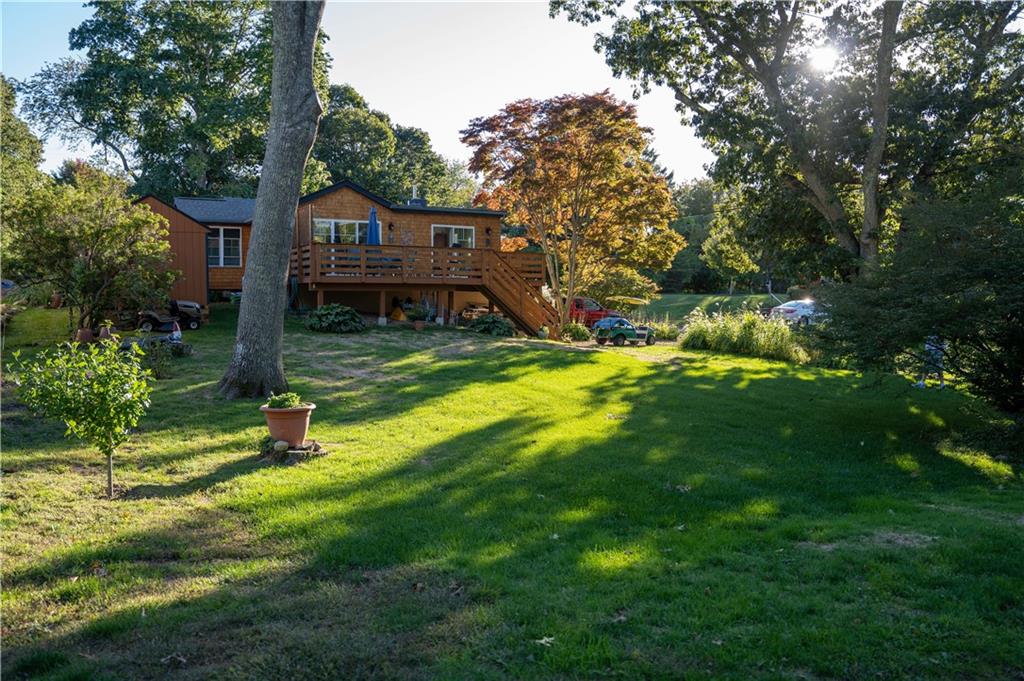 88 Winchester Drive, South Kingstown