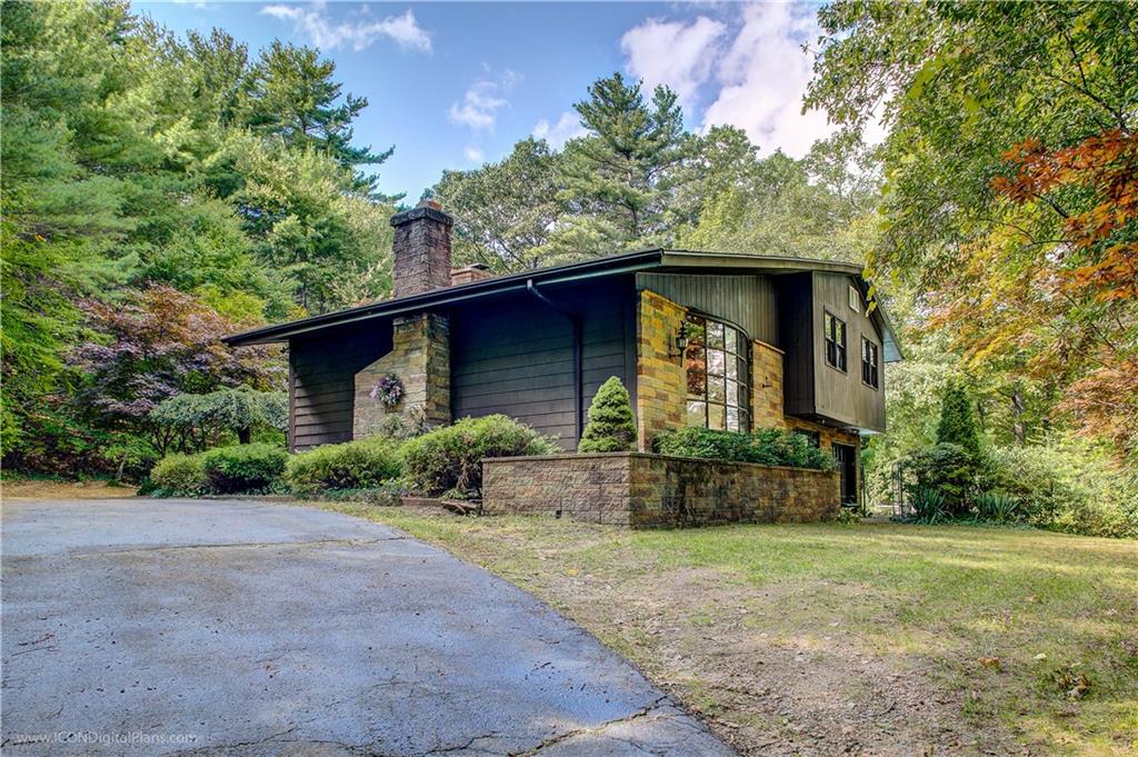 920 Knotty Oak Road, Coventry