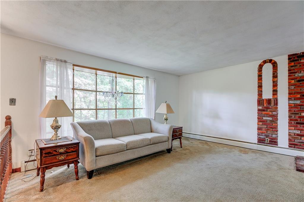 920 Knotty Oak Road, Coventry