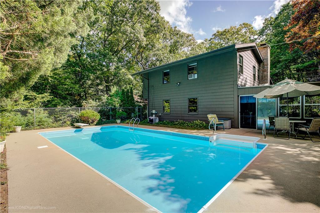 920 Knotty Oak Road, Coventry
