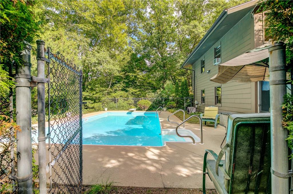 920 Knotty Oak Road, Coventry