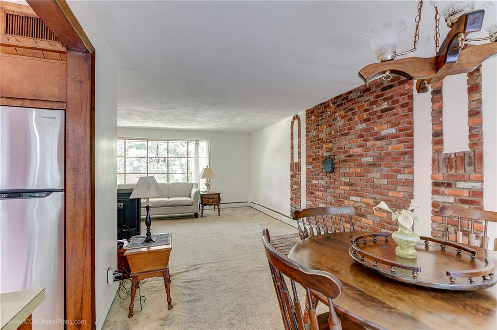 920 Knotty Oak Road, Coventry