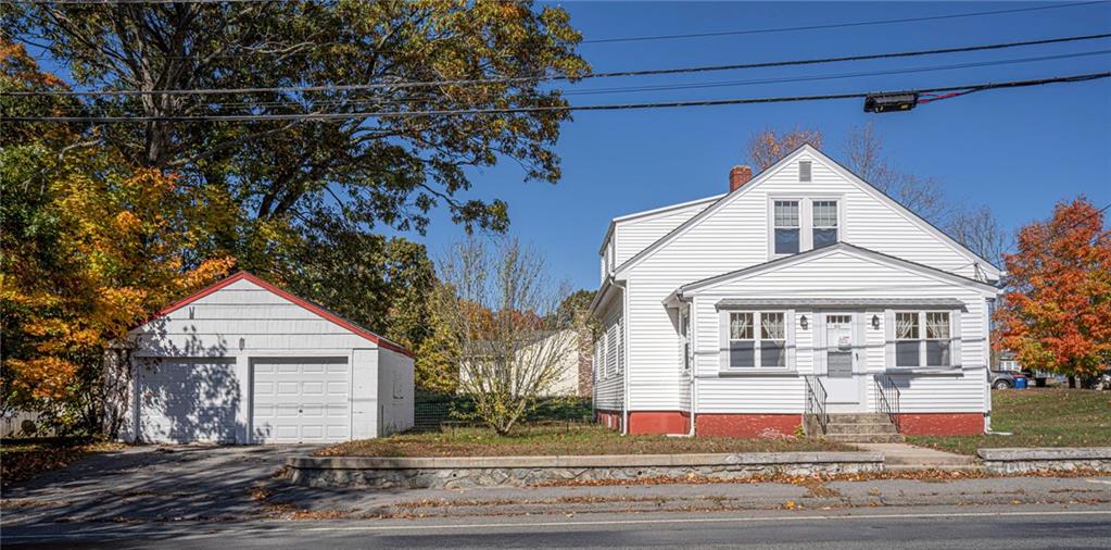 50 Oak Hill Avenue, Seekonk