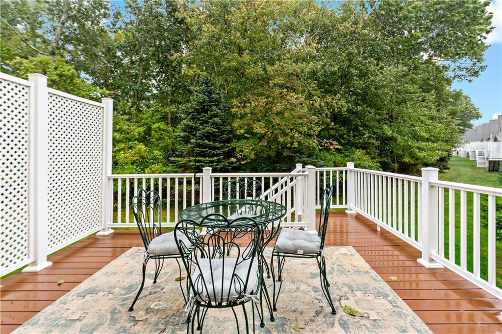 93 Southwinds Drive, South Kingstown