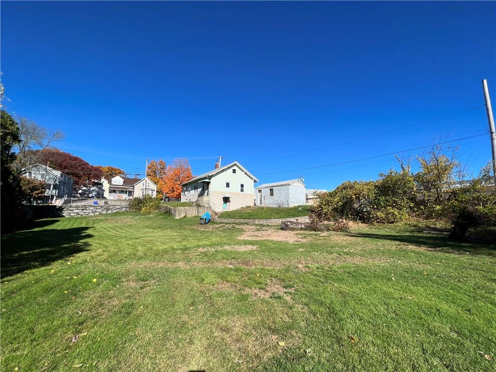 15 Clyde Street, West Warwick