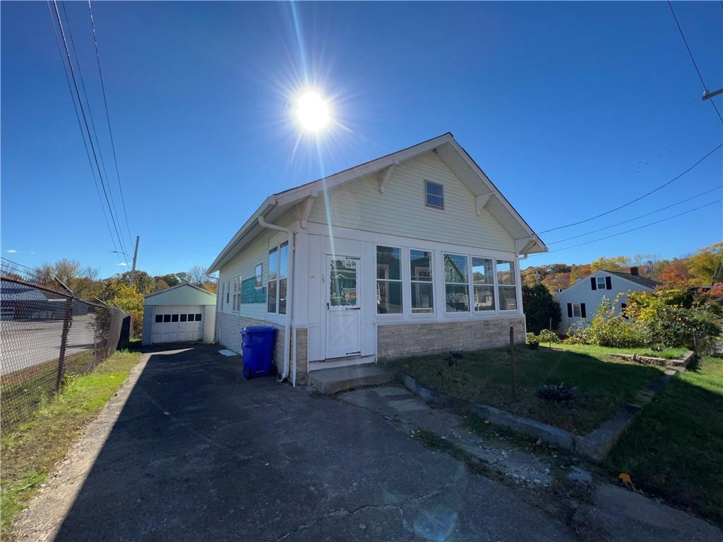 15 Clyde Street, West Warwick