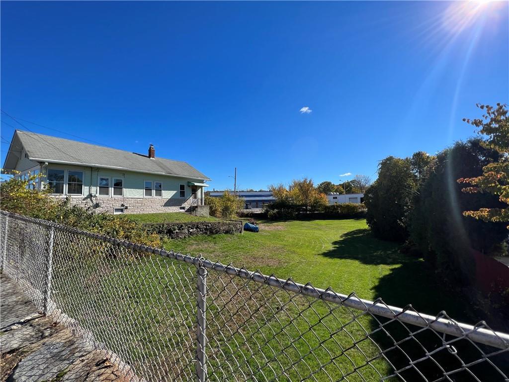15 Clyde Street, West Warwick