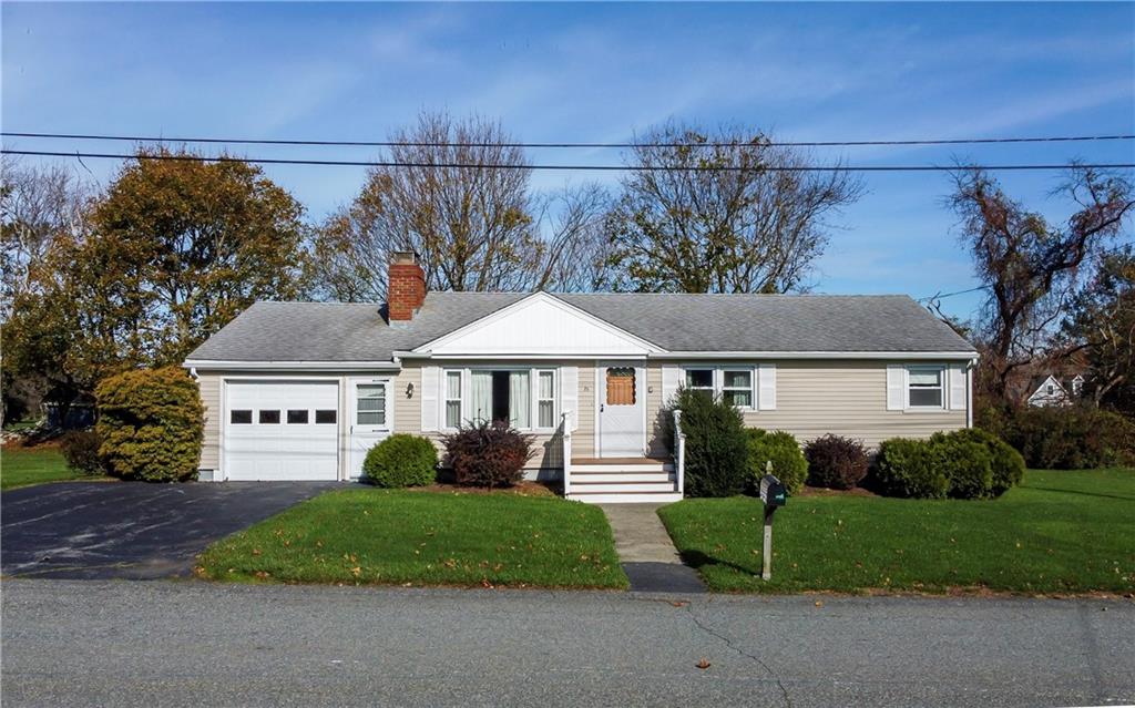 25 Philips Avenue, Middletown