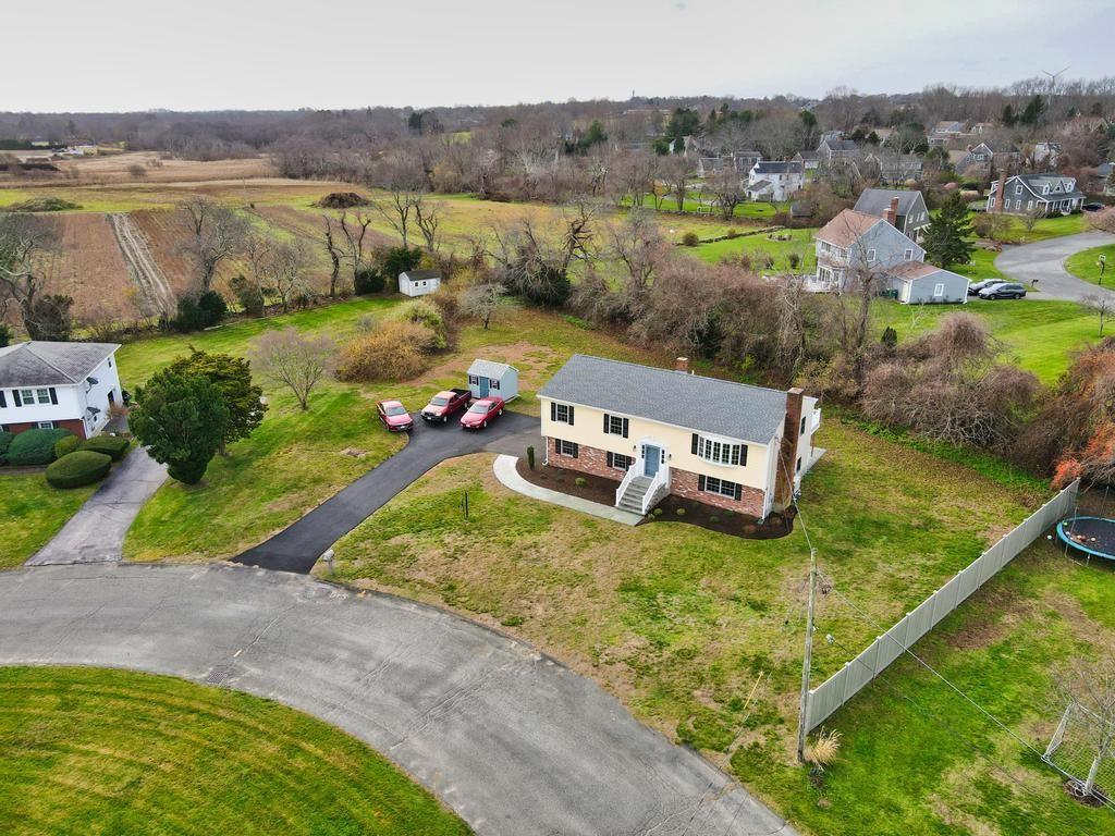 89 Wampanoag Drive, Portsmouth, RI 02871 MLS 1323470 Lila Delman