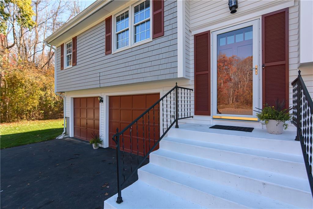 39 John Alden Road Road, Seekonk, MA 02771 MLS 1323739 Lila Delman